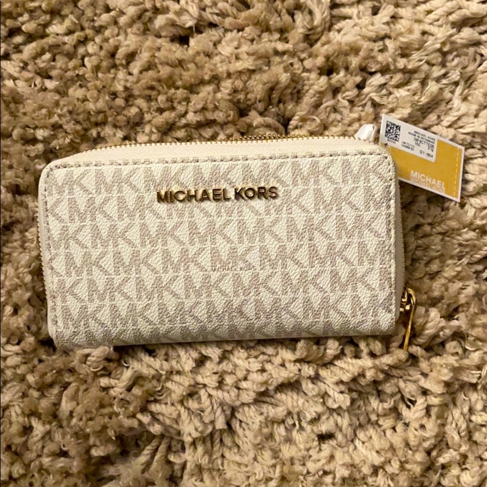 Michael Kors wallet